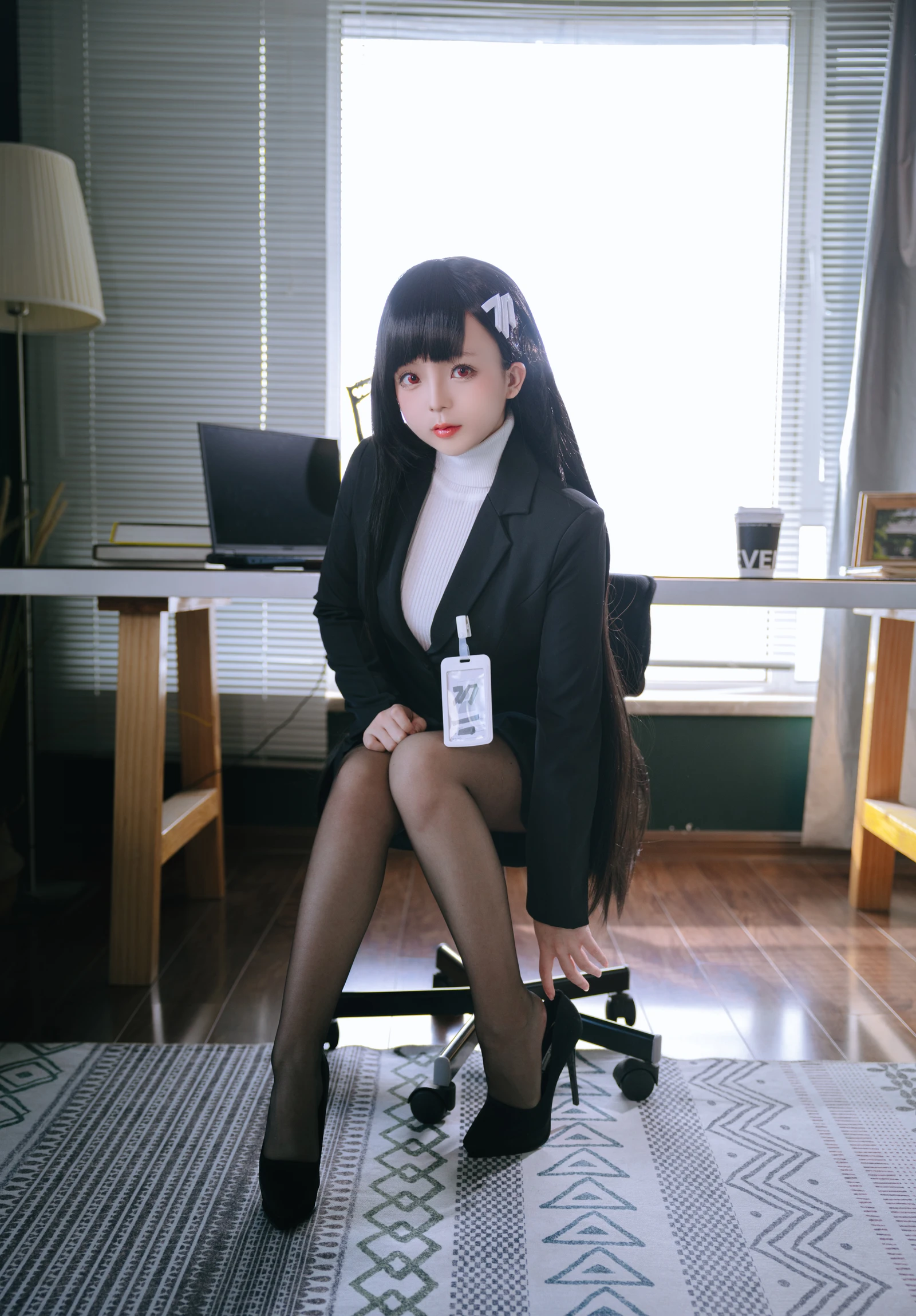 莉音美女动漫博主性感Cosplay写真Cosplay日奈娇OL制服高跟美腿